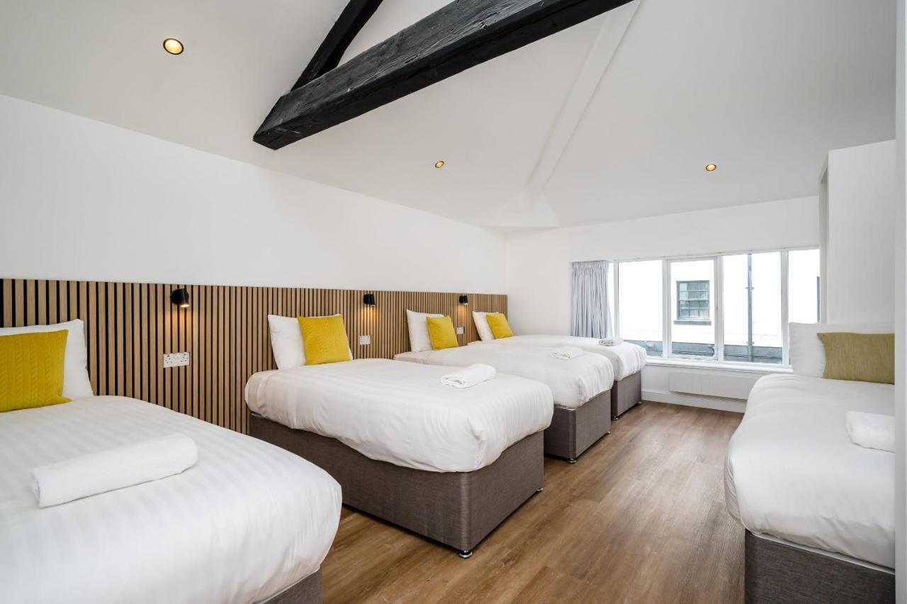 Apartment Host & - Wood Street Nightlife
